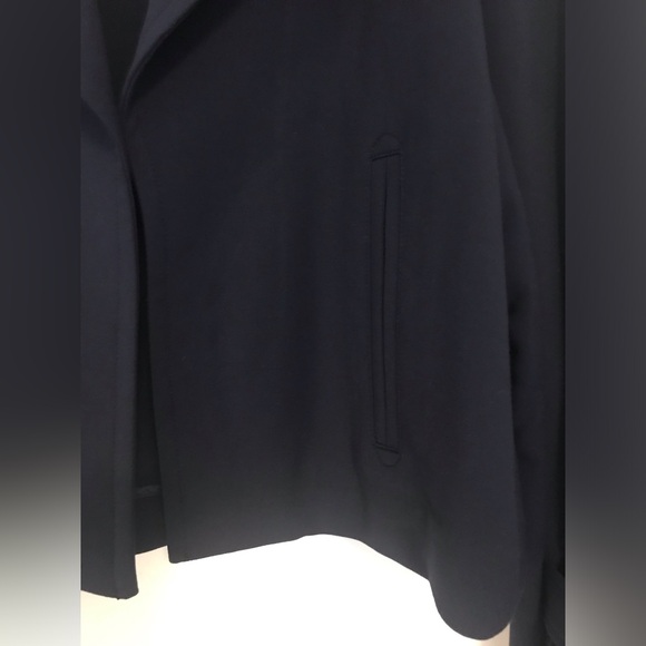 40% off! Gorgeous navy blue Banana Republic blazer! New with tags! - Picture 6 of 8